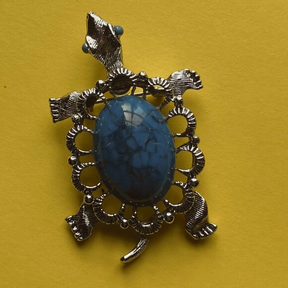 Cute Blue and Silver Turtle Brooch (Gerry's) - Picture 1 of 2